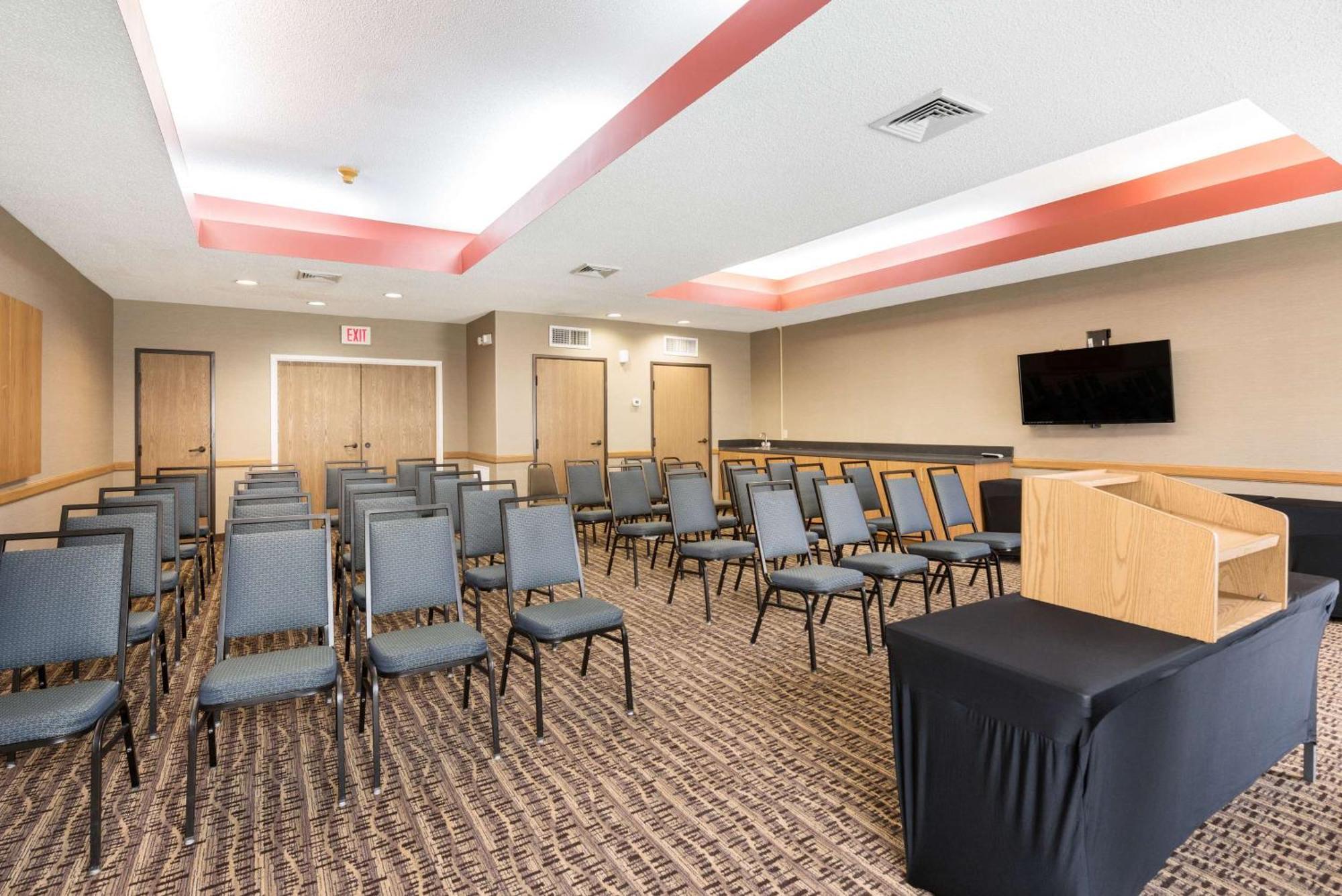 Comfort Suites Monroe Luaran gambar